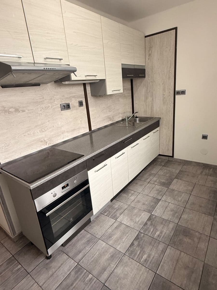 Prodej bytu 3+1 75 m², Blahoslavova, Hořice, Královéhradecký kraj Prodej bytu 3+1 75 m², Blahoslavova, Hořice, Královéhradecký kraj