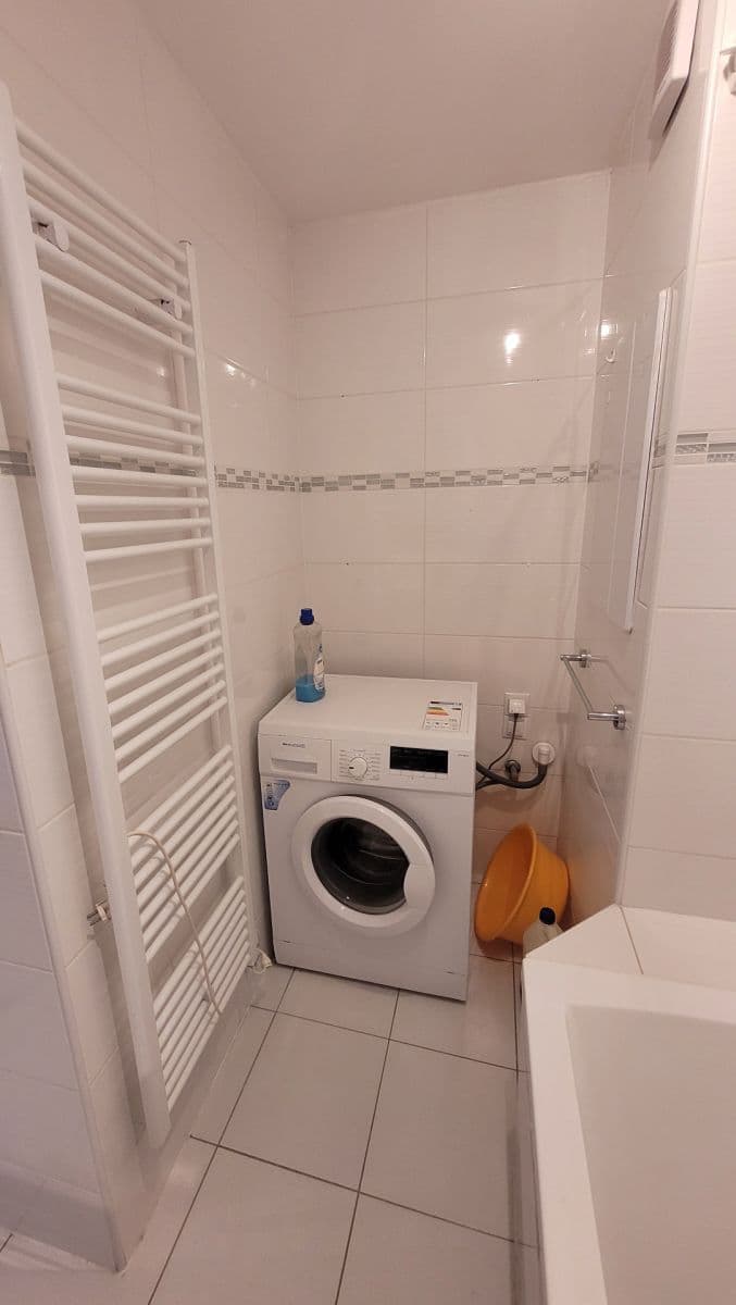 Pronájem bytu 3+1 69 m², Pod Nemocnicí, Brno, Jihomoravský kraj Pronájem bytu 3+1 69 m², Pod Nemocnicí, Brno, Jihomoravský kraj