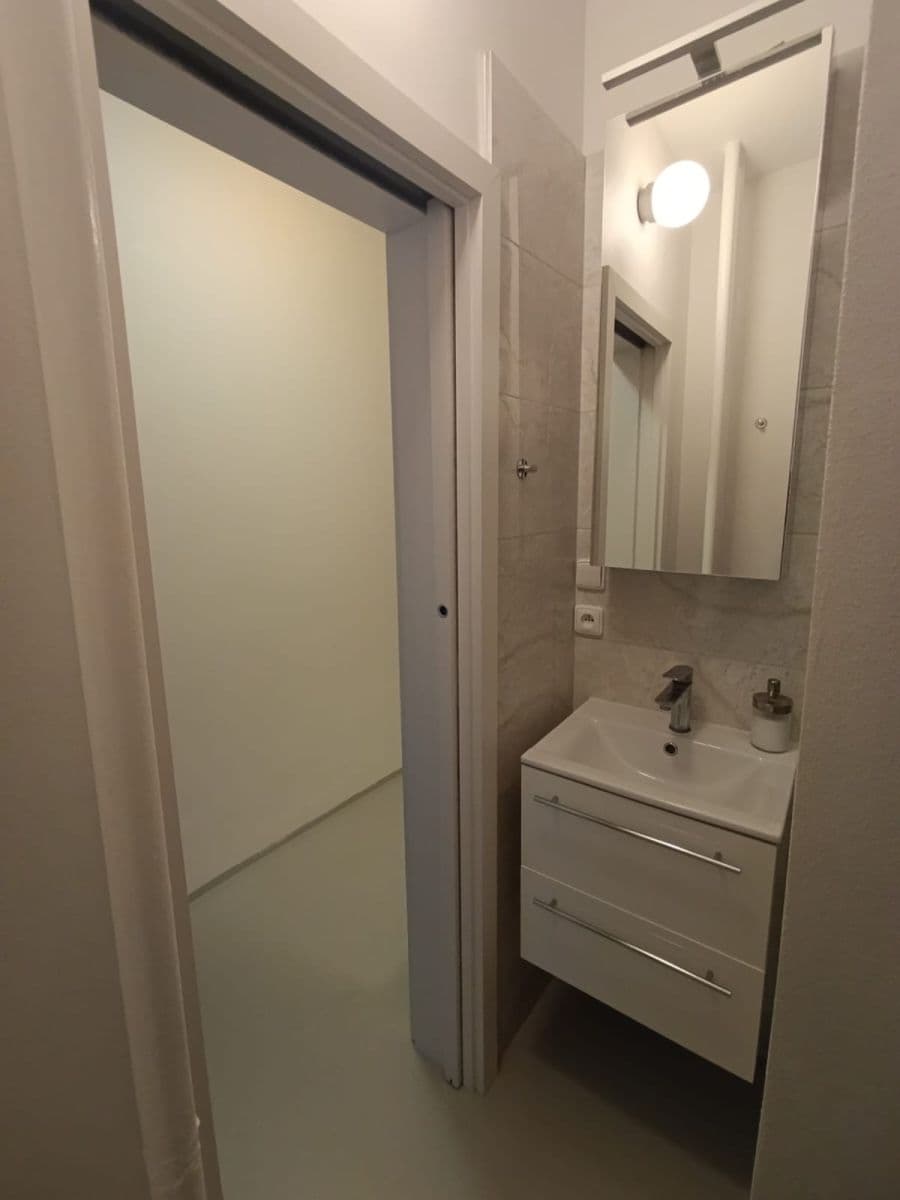 Pronájem bytu 2+kk 44 m², Dětská, Praha, Praha Pronájem bytu 2+kk 44 m², Dětská, Praha, Praha