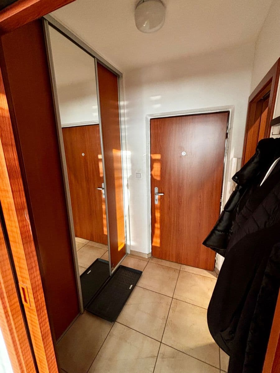 Pronájem bytu Garsoniéra 34 m², Sokolovská, Plzeň, Plzeňský kraj Pronájem bytu Garsoniéra 34 m², Sokolovská, Plzeň, Plzeňský kraj