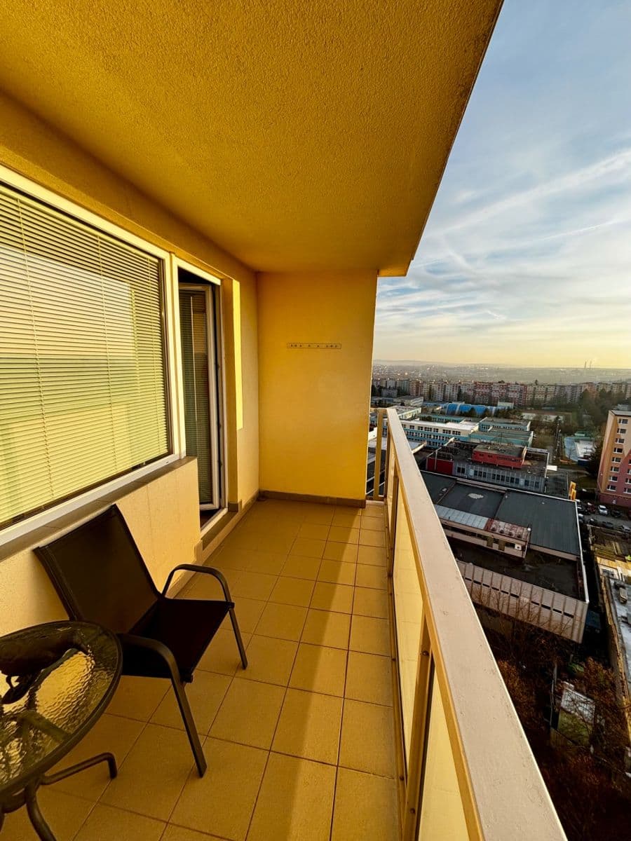 Pronájem bytu Garsoniéra 34 m², Sokolovská, Plzeň, Plzeňský kraj Pronájem bytu Garsoniéra 34 m², Sokolovská, Plzeň, Plzeňský kraj