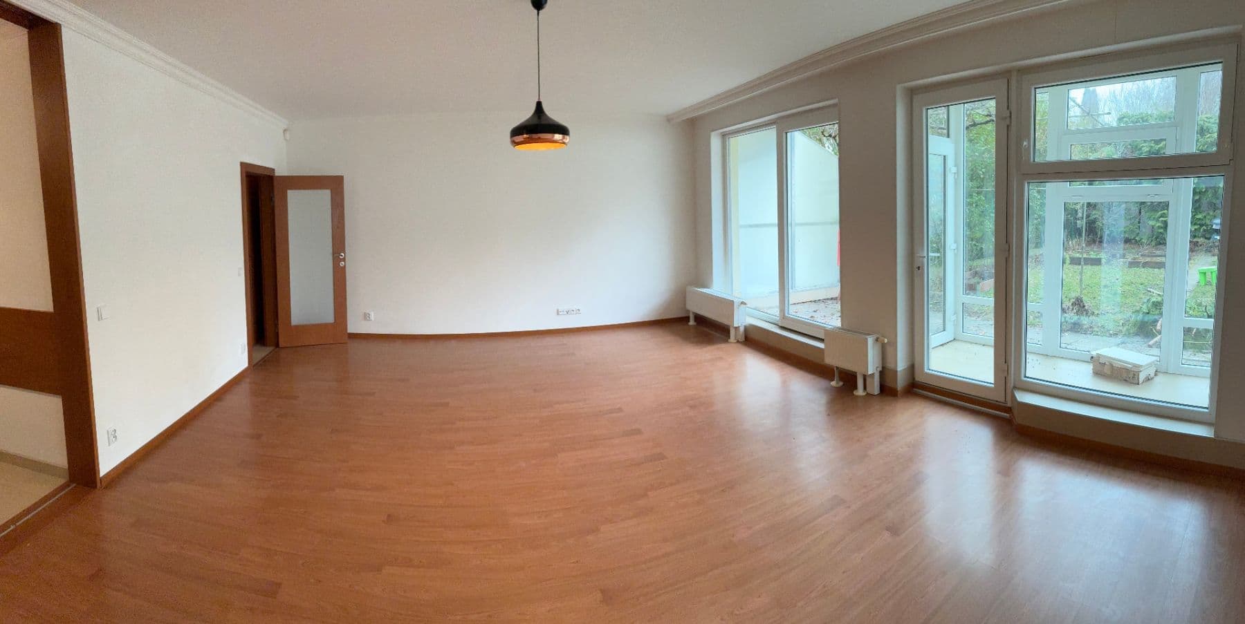 Pronájem bytu 3+1 92 m², Hrušovanské náměstí, Praha, Praha Pronájem bytu 3+1 92 m², Hrušovanské náměstí, Praha, Praha