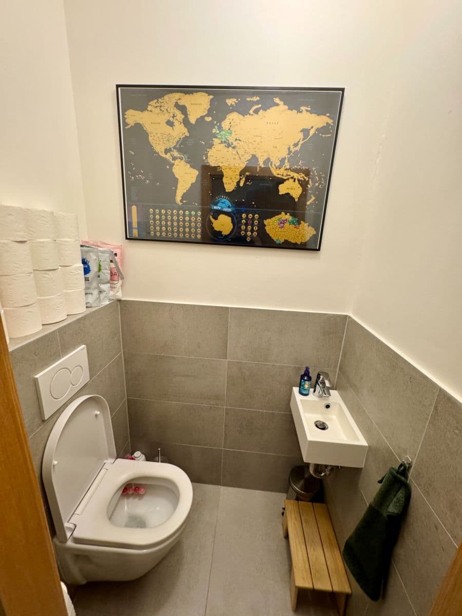 Prodej bytu 2+kk 45 m², Tomanova, Slaný, Středočeský kraj Prodej bytu 2+kk 45 m², Tomanova, Slaný, Středočeský kraj