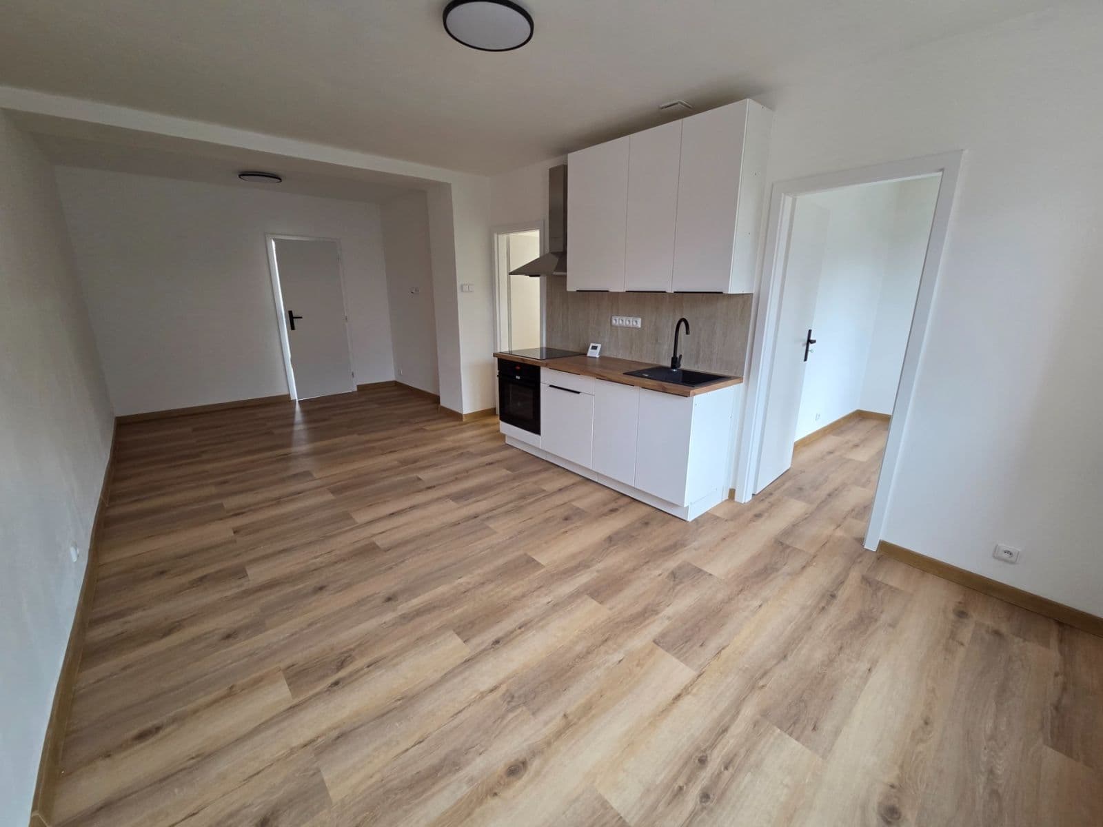 Pronájem bytu 3+kk 53 m², Křížkovského, Teplice, Ústecký kraj Pronájem bytu 3+kk 53 m², Křížkovského, Teplice, Ústecký kraj