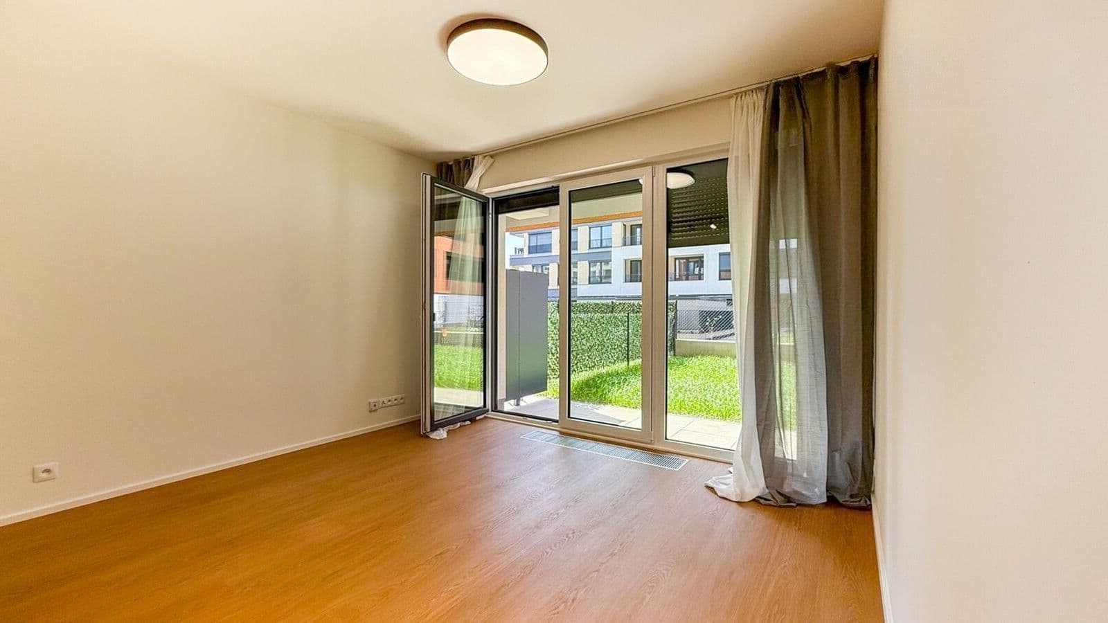 Pronájem bytu 1+kk 33 m², Poděbradská, Praha, Praha Pronájem bytu 1+kk 33 m², Poděbradská, Praha, Praha