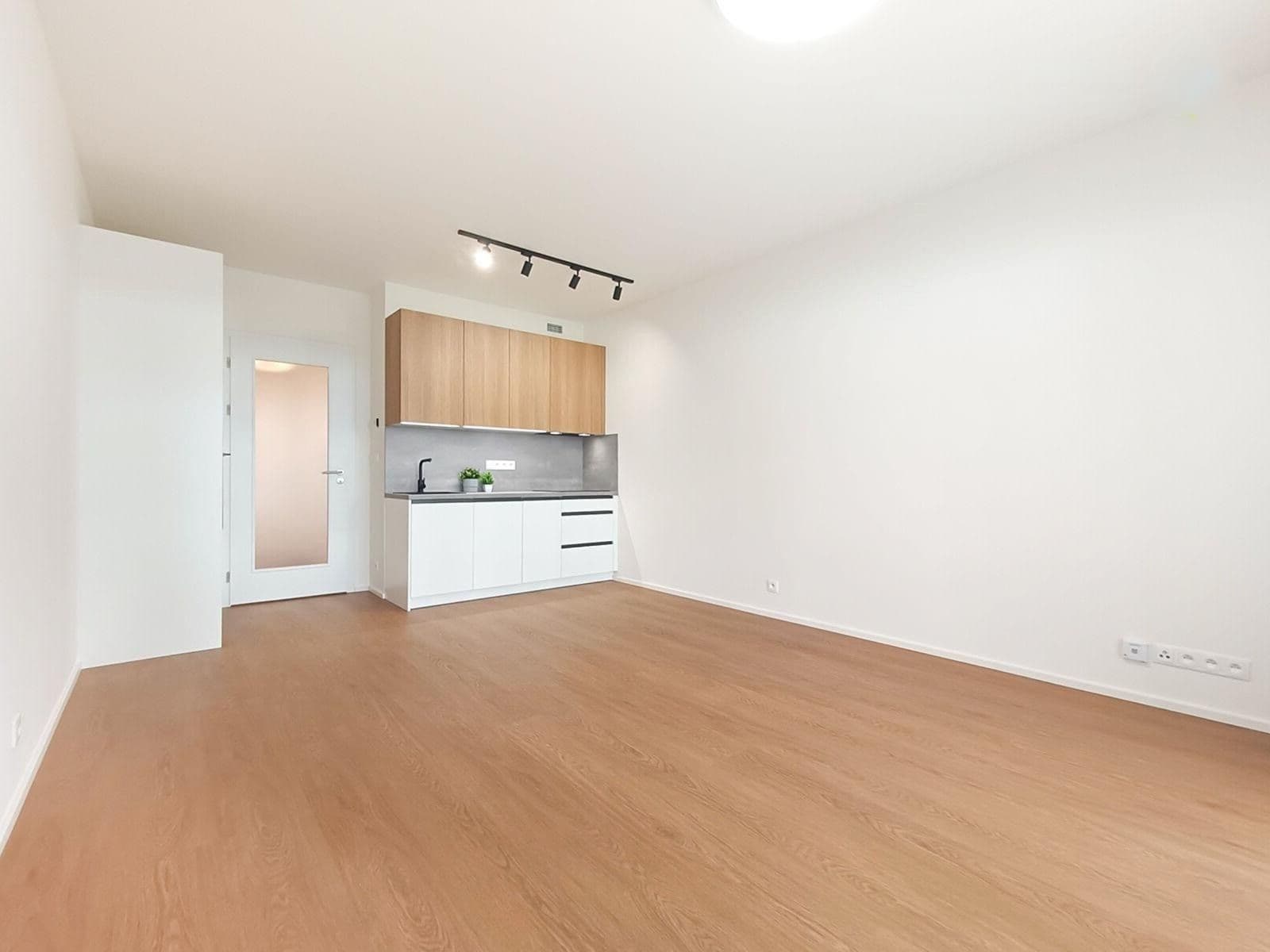 Pronájem bytu 1+kk 33 m², Poděbradská, Praha, Praha Pronájem bytu 1+kk 33 m², Poděbradská, Praha, Praha