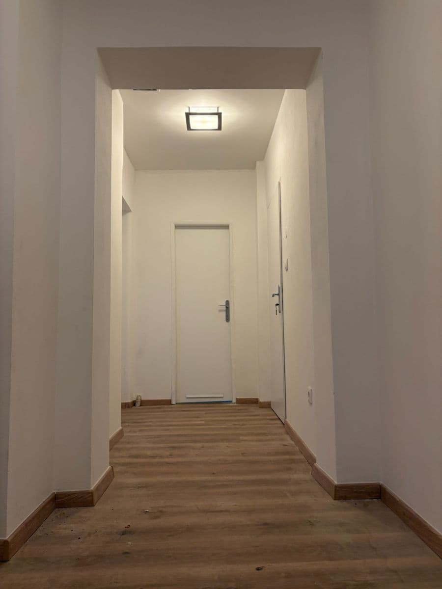 Pronájem bytu 3+1 125 m², Na Zavadilce, Jaroměř, Královéhradecký kraj Pronájem bytu 3+1 125 m², Na Zavadilce, Jaroměř, Královéhradecký kraj