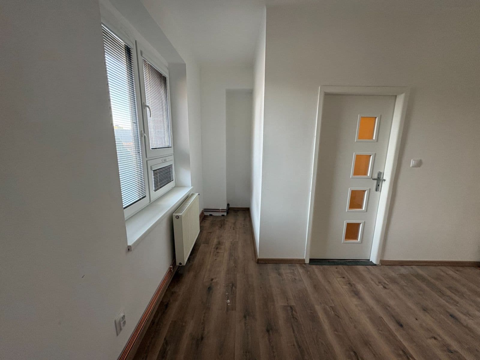 Pronájem bytu 3+1 125 m², Na Zavadilce, Jaroměř, Královéhradecký kraj Pronájem bytu 3+1 125 m², Na Zavadilce, Jaroměř, Královéhradecký kraj