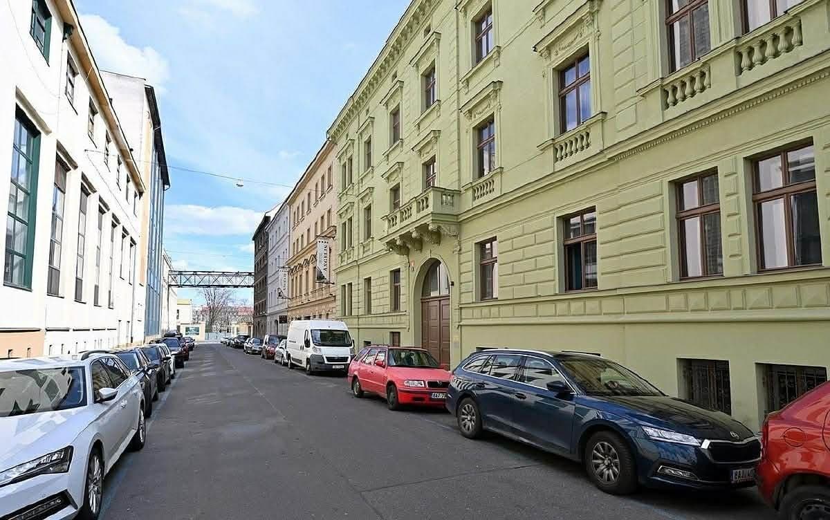 Pronájem bytu 1+1 56 m², Pivovarská, Praha, Praha Pronájem bytu 1+1 56 m², Pivovarská, Praha, Praha