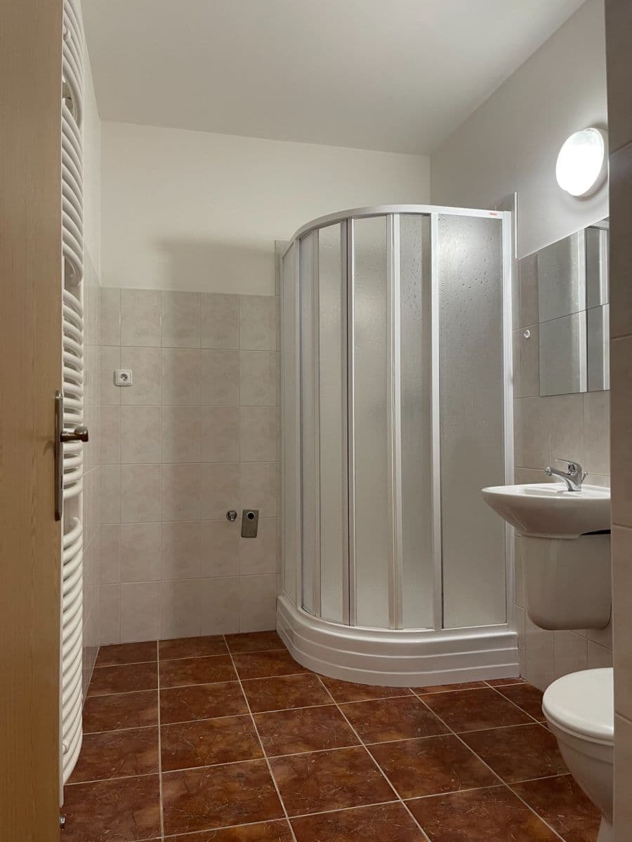 Pronájem bytu 2+kk 62 m², Na Lávce, Praha, Praha Pronájem bytu 2+kk 62 m², Na Lávce, Praha, Praha