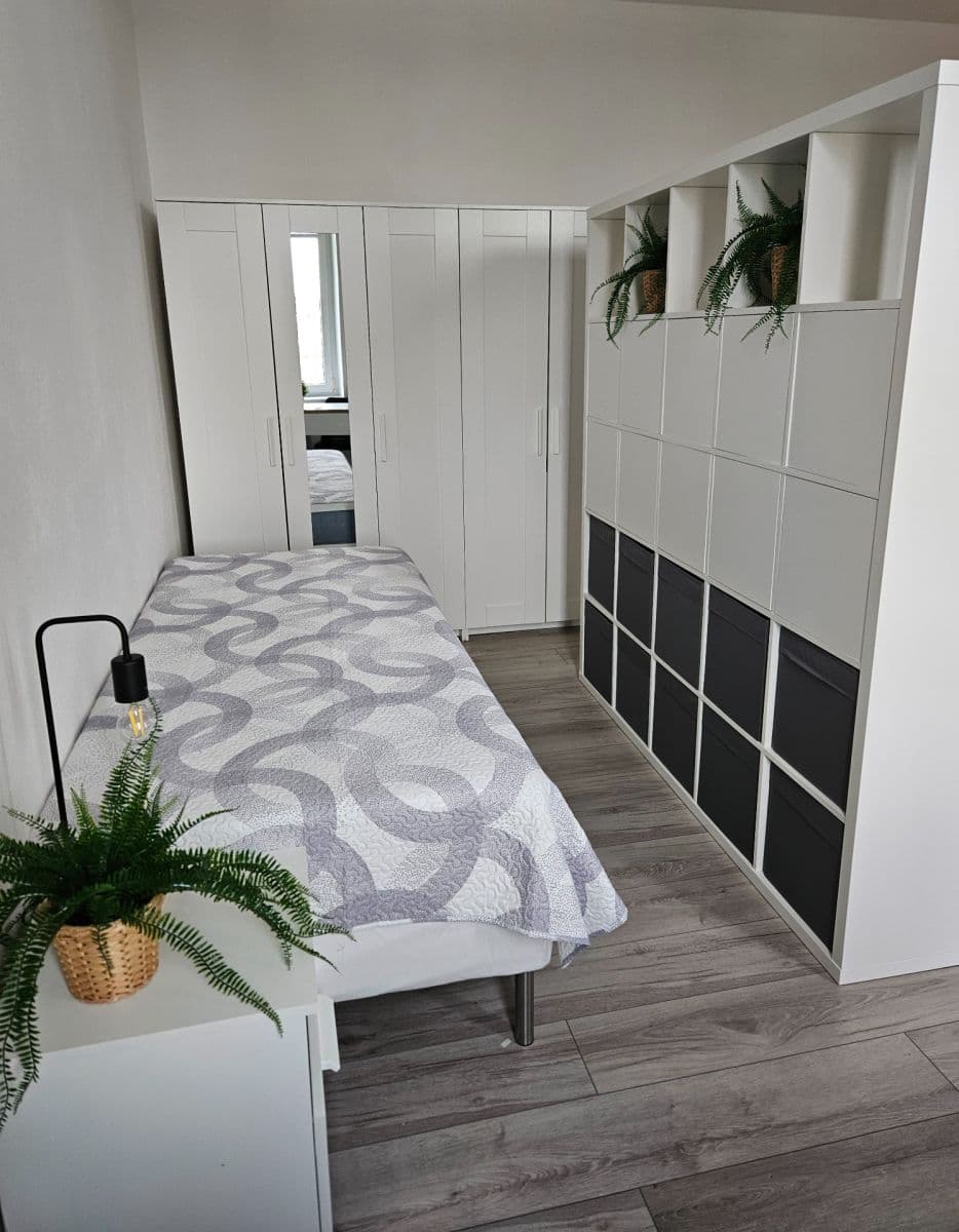 Pronájem bytu 2+kk 46 m², Lobezská, Plzeň, Plzeňský kraj Pronájem bytu 2+kk 46 m², Lobezská, Plzeň, Plzeňský kraj