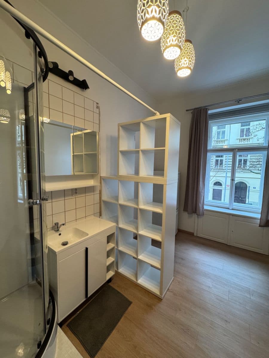 Pronájem bytu 1+1 49 m², Slezská, Praha, Praha Pronájem bytu 1+1 49 m², Slezská, Praha, Praha