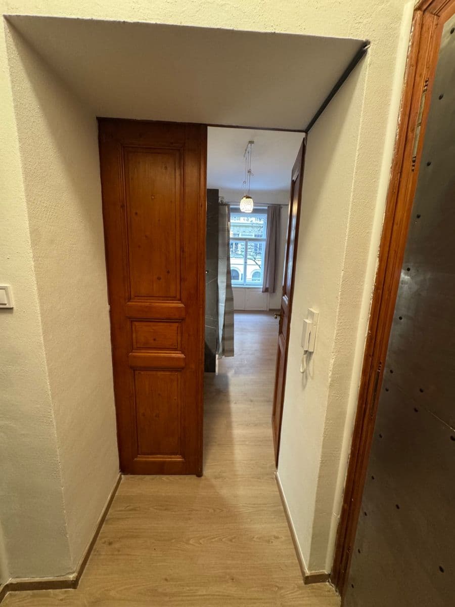 Pronájem bytu 1+1 49 m², Slezská, Praha, Praha Pronájem bytu 1+1 49 m², Slezská, Praha, Praha