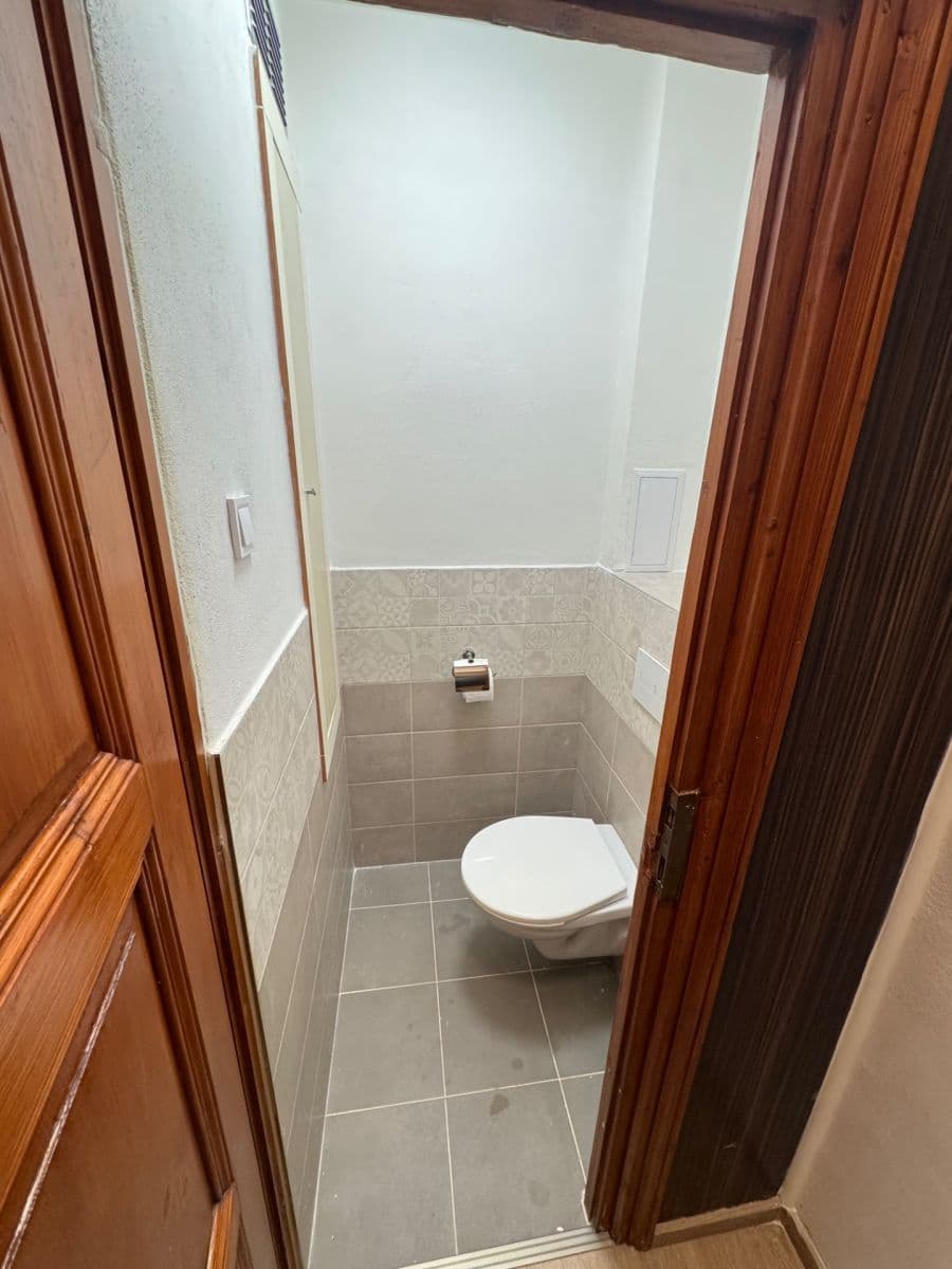 Pronájem bytu 1+1 49 m², Slezská, Praha, Praha Pronájem bytu 1+1 49 m², Slezská, Praha, Praha