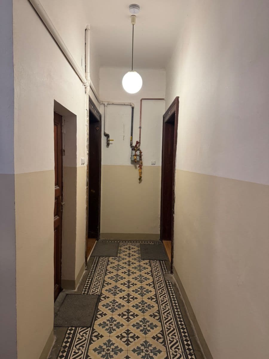 Pronájem bytu 1+1 49 m², Slezská, Praha, Praha Pronájem bytu 1+1 49 m², Slezská, Praha, Praha