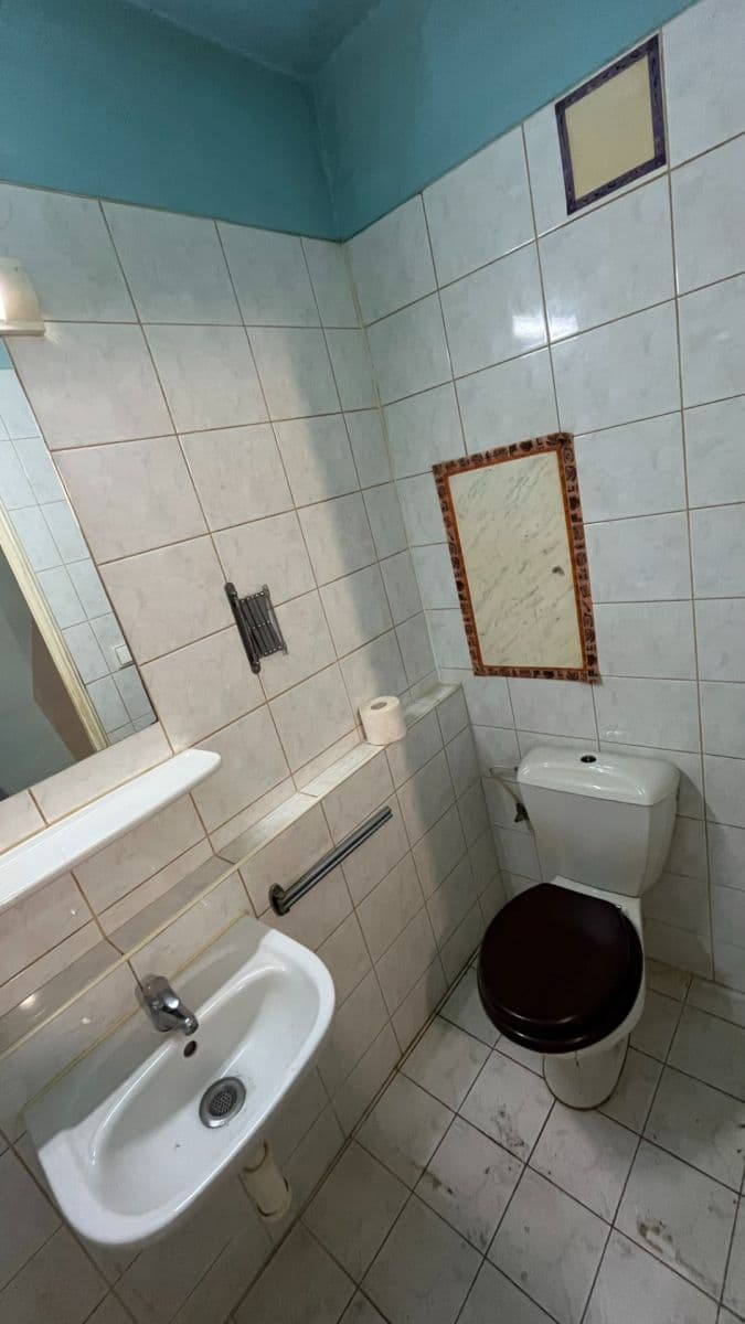 Prodej bytu 2+kk 40 m², Blattného, Praha, Praha Prodej bytu 2+kk 40 m², Blattného, Praha, Praha