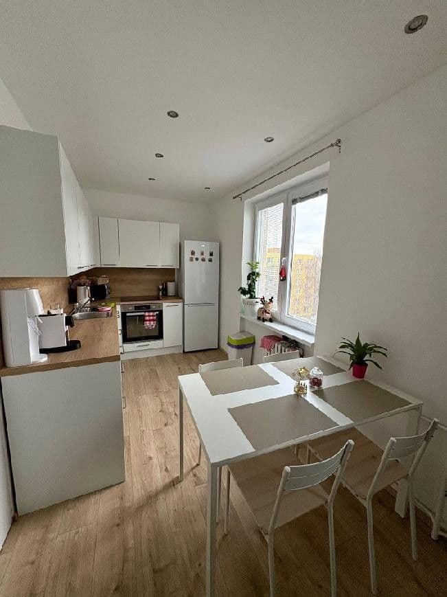 Pronájem bytu 2+kk 54 m², Bojanovická, Praha, Praha Pronájem bytu 2+kk 54 m², Bojanovická, Praha, Praha