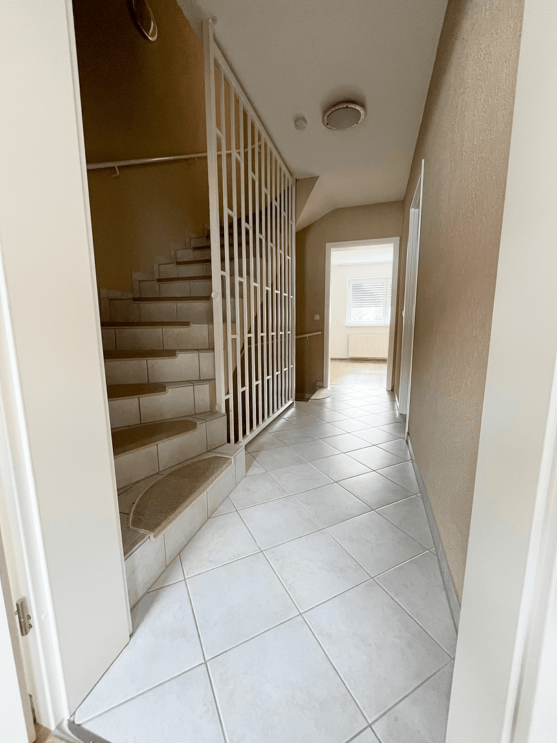 Prodej domu 116 m², pozemek 193 m², Neu-Anspach, Hessen Prodej domu 116 m², pozemek 193 m², Neu-Anspach, Hessen