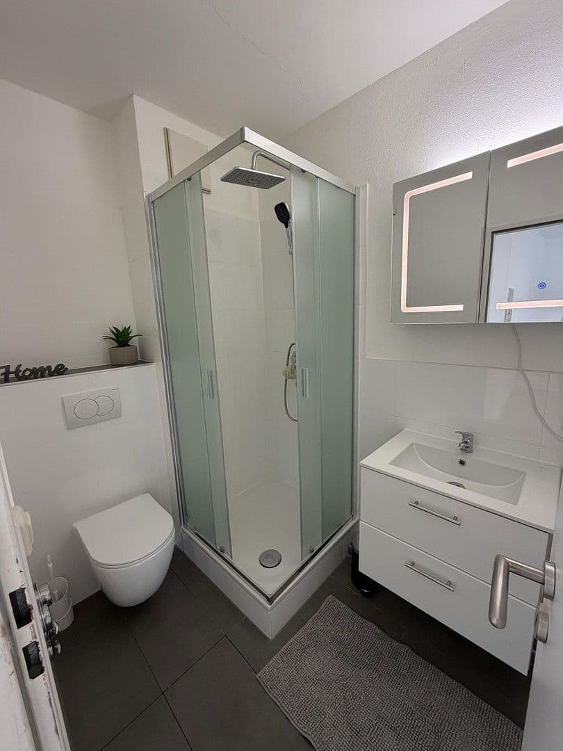 Pronájem bytu 1+1 27 m², Turpinstraße 202, Cáchy, Severní Porýní-Vestfálsko Pronájem bytu 1+1 27 m², Turpinstraße 202, Cáchy, Severní Porýní-Vestfálsko