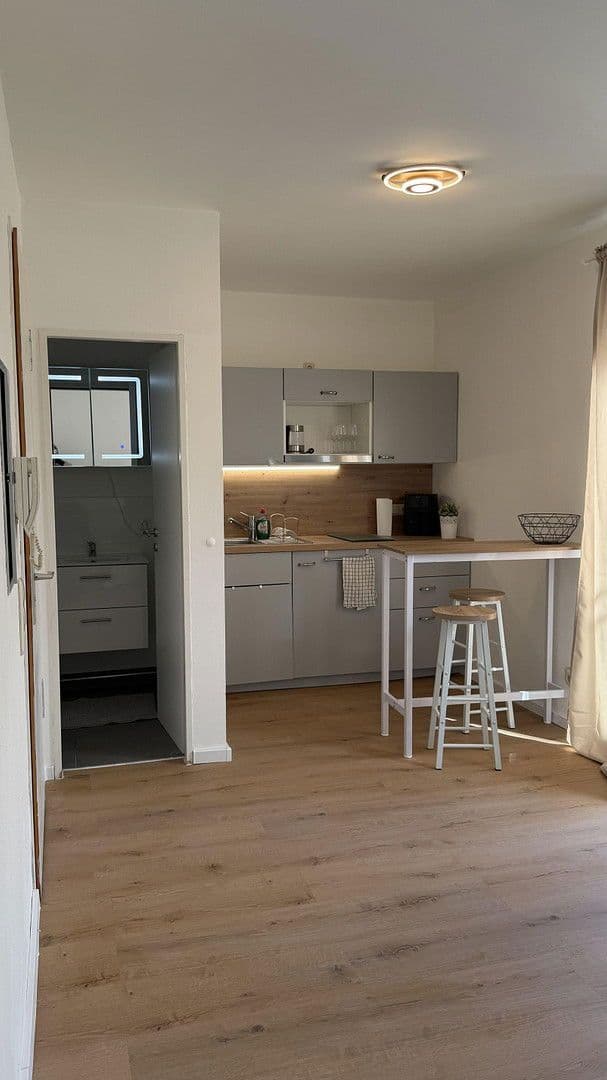 Pronájem bytu 1+1 27 m², Turpinstraße 202, Cáchy, Severní Porýní-Vestfálsko Pronájem bytu 1+1 27 m², Turpinstraße 202, Cáchy, Severní Porýní-Vestfálsko