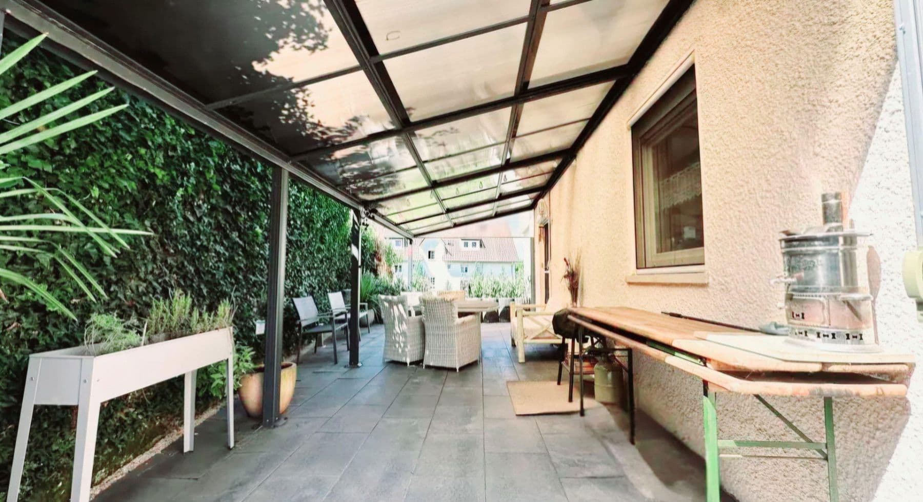 Prodej domu 155 m², pozemek 412 m², Brackenheim, Bádensko-Württembersko Prodej domu 155 m², pozemek 412 m², Brackenheim, Bádensko-Württembersko