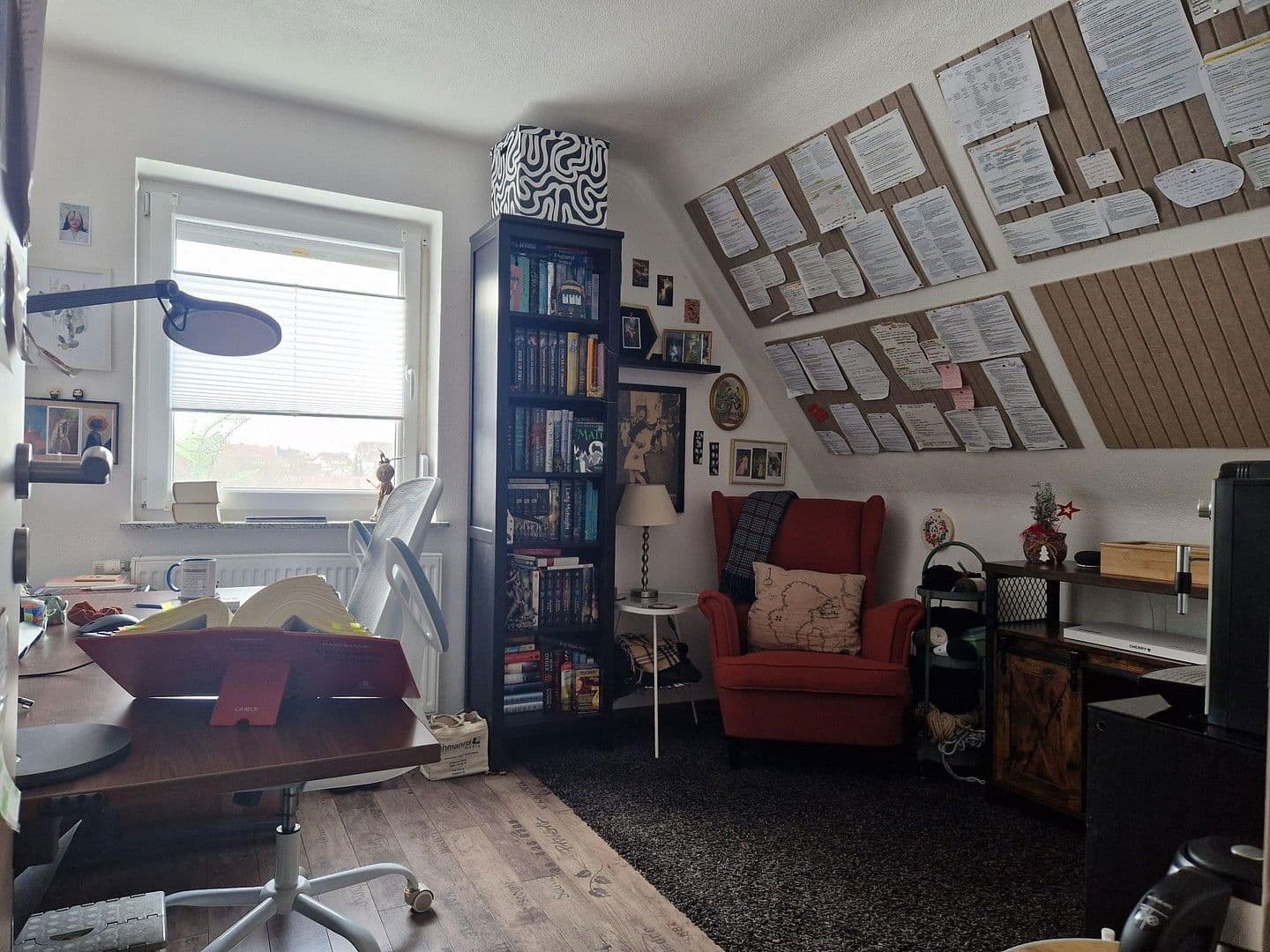 Prodej domu 155 m², pozemek 412 m², Brackenheim, Bádensko-Württembersko Prodej domu 155 m², pozemek 412 m², Brackenheim, Bádensko-Württembersko