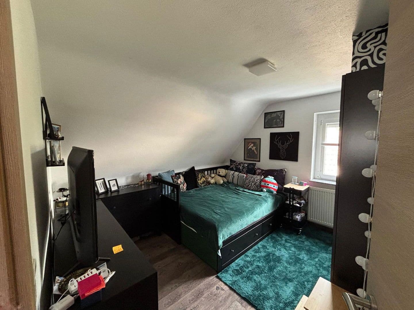 Prodej domu 155 m², pozemek 412 m², Brackenheim, Bádensko-Württembersko Prodej domu 155 m², pozemek 412 m², Brackenheim, Bádensko-Württembersko