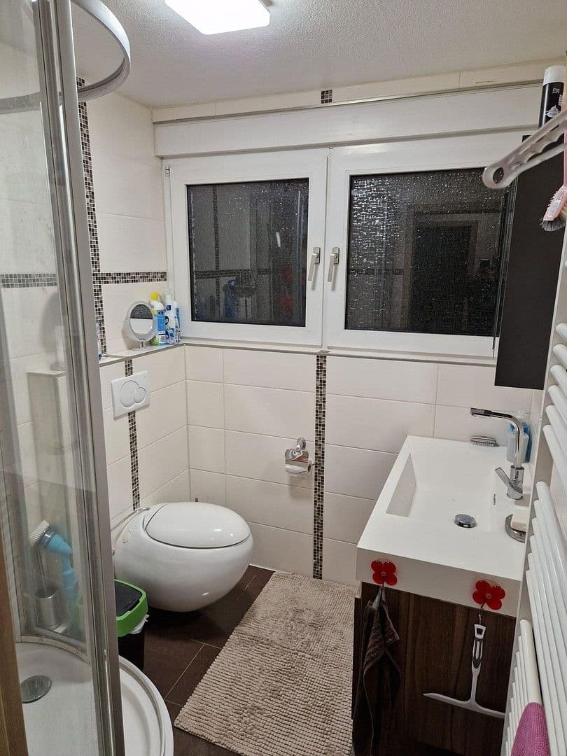 Prodej domu 155 m², pozemek 412 m², Brackenheim, Bádensko-Württembersko Prodej domu 155 m², pozemek 412 m², Brackenheim, Bádensko-Württembersko