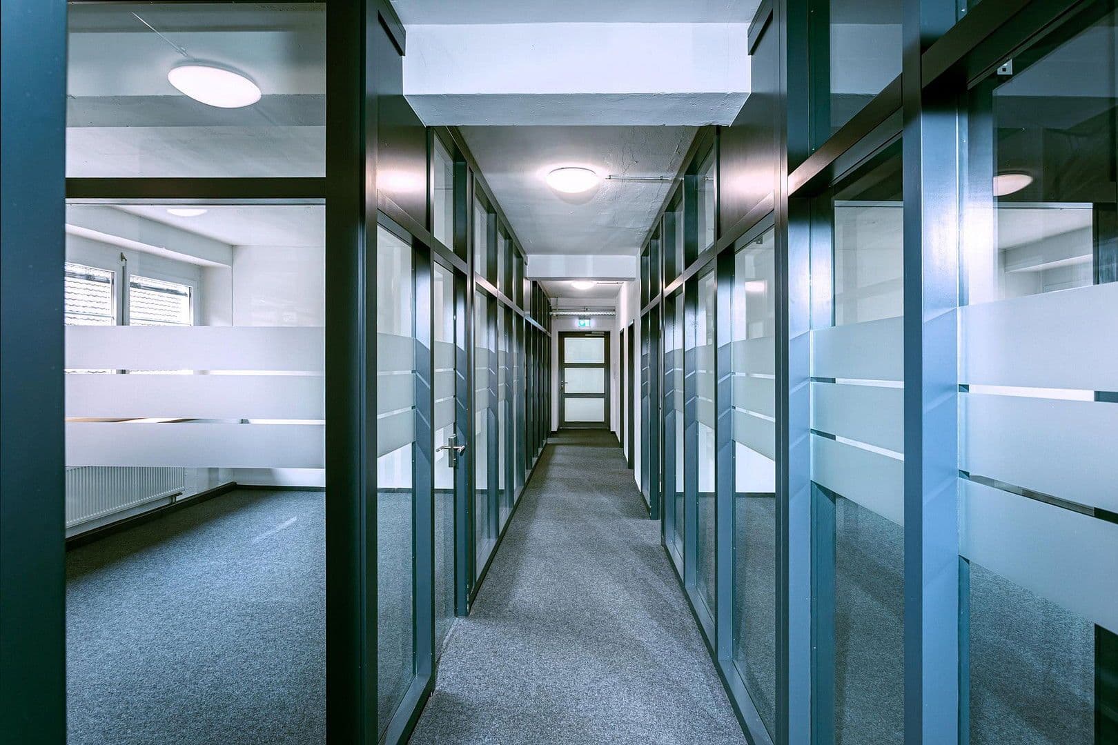 Pronájem nebytového prostoru 15.000 m², Schiltachstrasse, 28, Schramberg, Bádensko-Württembersko Pronájem nebytového prostoru 15.000 m², Schiltachstrasse, 28, Schramberg, Bádensko-Württembersko