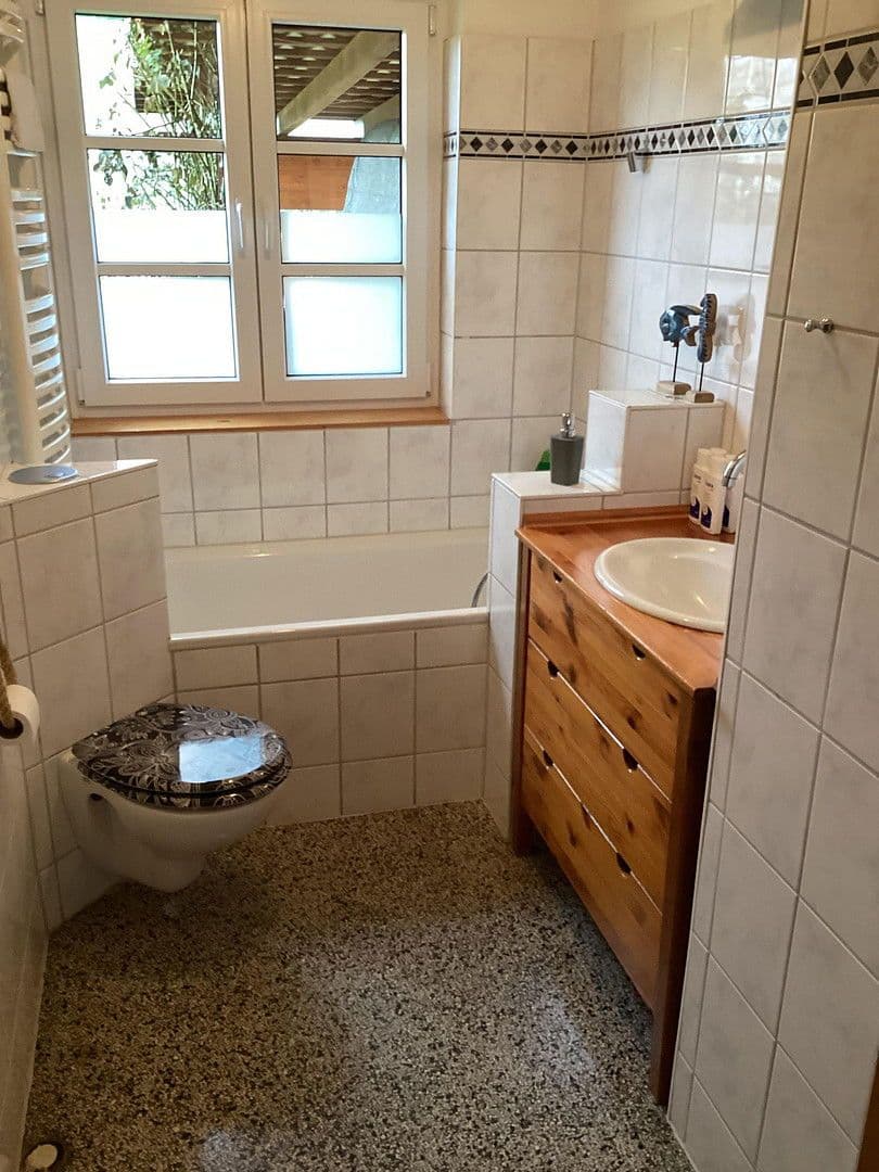 Prodej domu 130 m², pozemek 671 m², Heinkenborstel, Šlesvicko-Holštýnsko Prodej domu 130 m², pozemek 671 m², Heinkenborstel, Šlesvicko-Holštýnsko