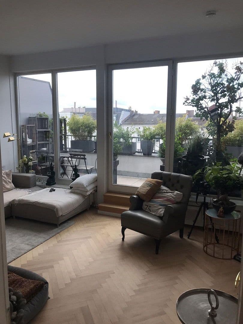 Prodej bytu 3+1 76 m², Danzigerstrasse 27, Berlin, Berlín Prodej bytu 3+1 76 m², Danzigerstrasse 27, Berlin, Berlín