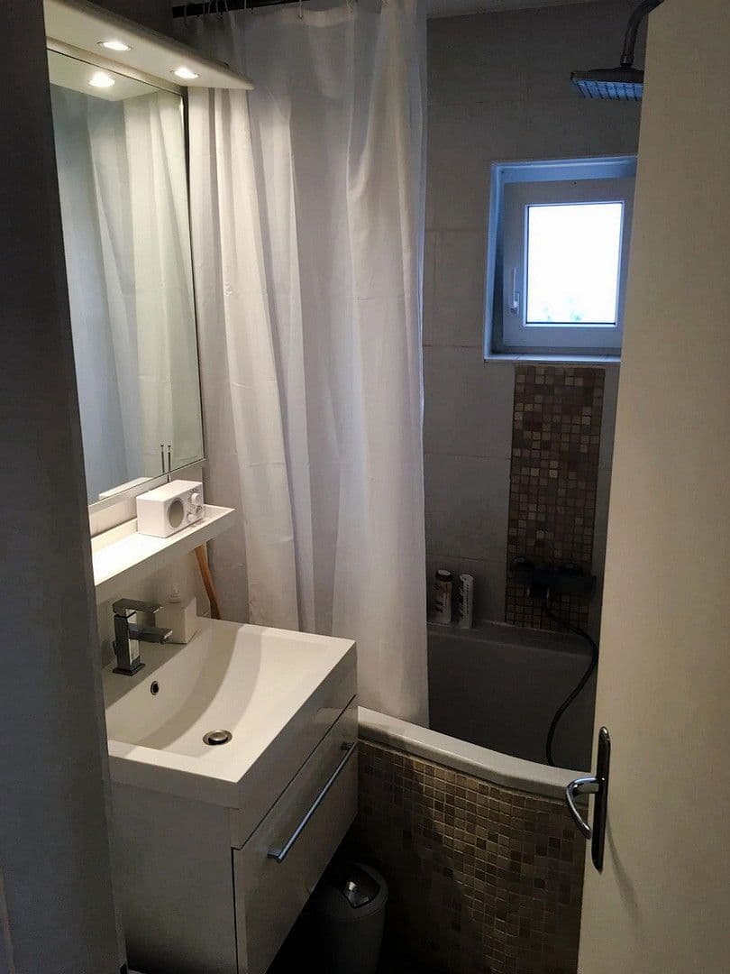 Pronájem bytu 2+1 65 m², München, Bavorsko Pronájem bytu 2+1 65 m², München, Bavorsko