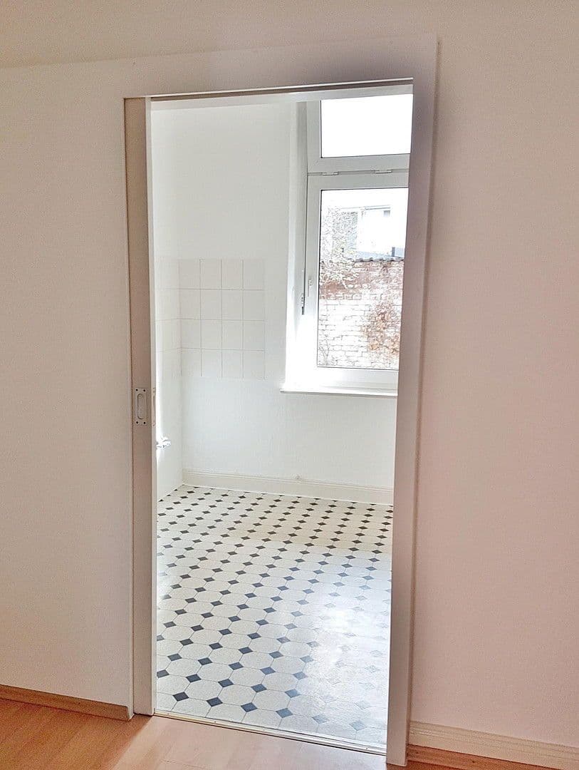 Pronájem bytu 3+1 90 m², Hildesheim, Dolní Sasko Pronájem bytu 3+1 90 m², Hildesheim, Dolní Sasko