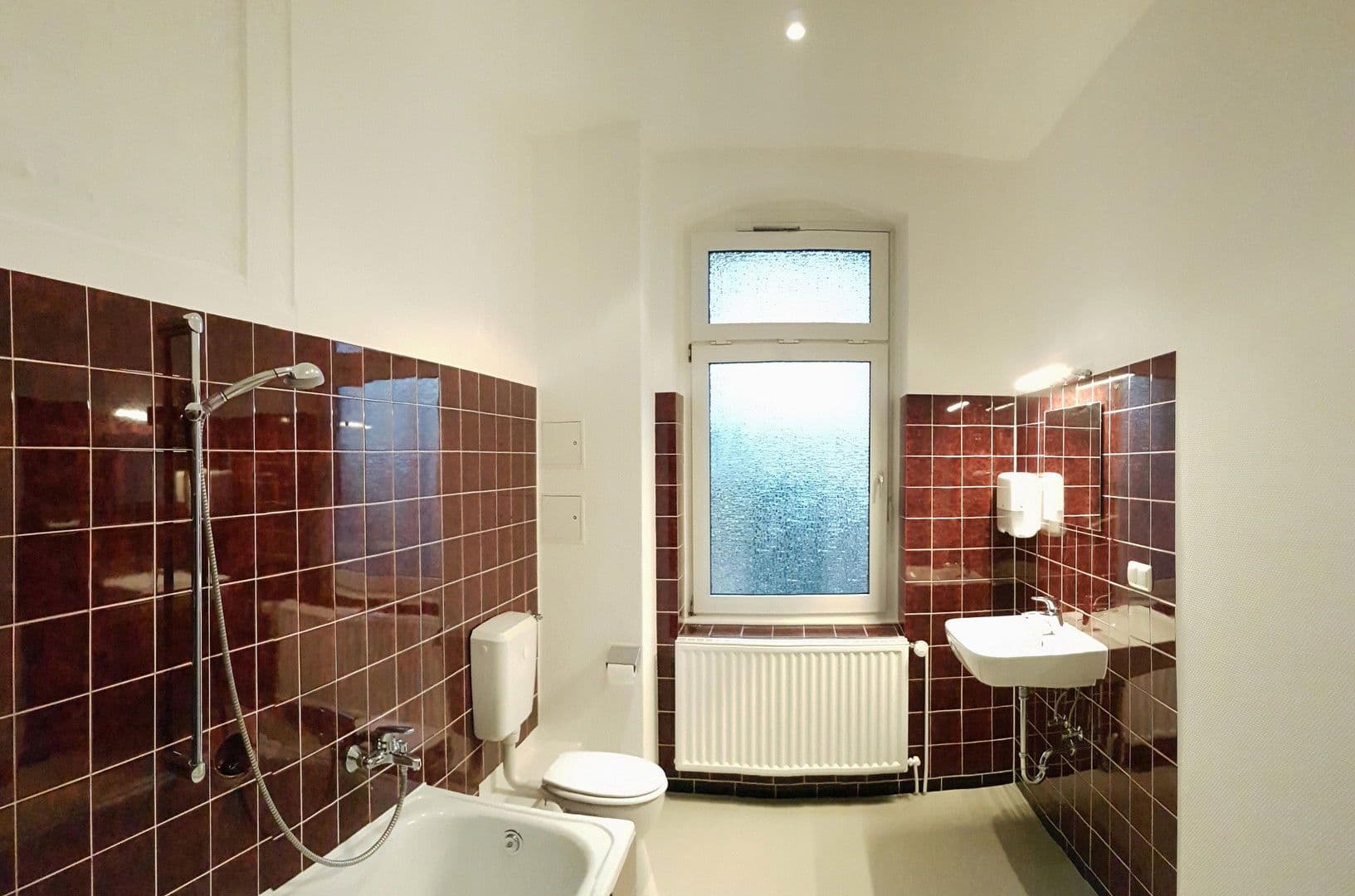 Pronájem bytu 3+1 90 m², Hildesheim, Dolní Sasko Pronájem bytu 3+1 90 m², Hildesheim, Dolní Sasko