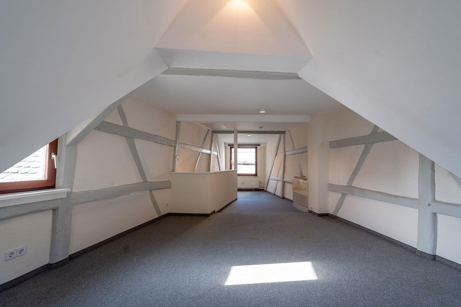 Pronájem bytu 3+1 125 m², Am Stadtberg 28, Dillingen an der Donau, Bavorsko Pronájem bytu 3+1 125 m², Am Stadtberg 28, Dillingen an der Donau, Bavorsko