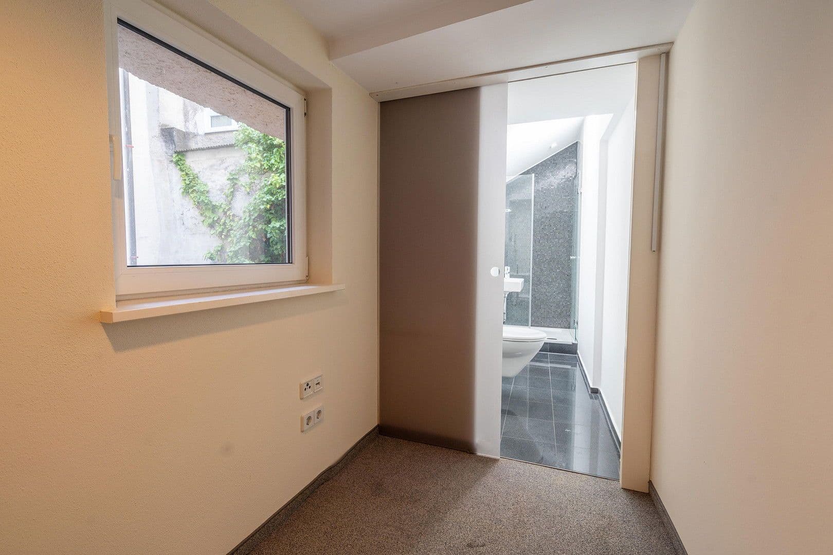 Pronájem bytu 3+1 125 m², Am Stadtberg 28, Dillingen an der Donau, Bavorsko Pronájem bytu 3+1 125 m², Am Stadtberg 28, Dillingen an der Donau, Bavorsko