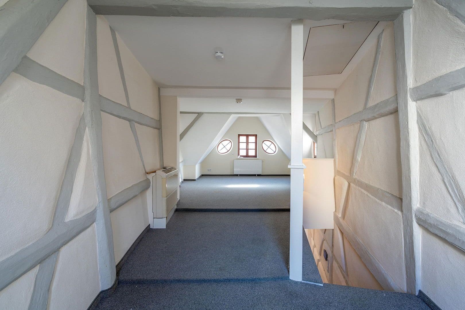 Pronájem bytu 3+1 125 m², Am Stadtberg 28, Dillingen an der Donau, Bavorsko Pronájem bytu 3+1 125 m², Am Stadtberg 28, Dillingen an der Donau, Bavorsko