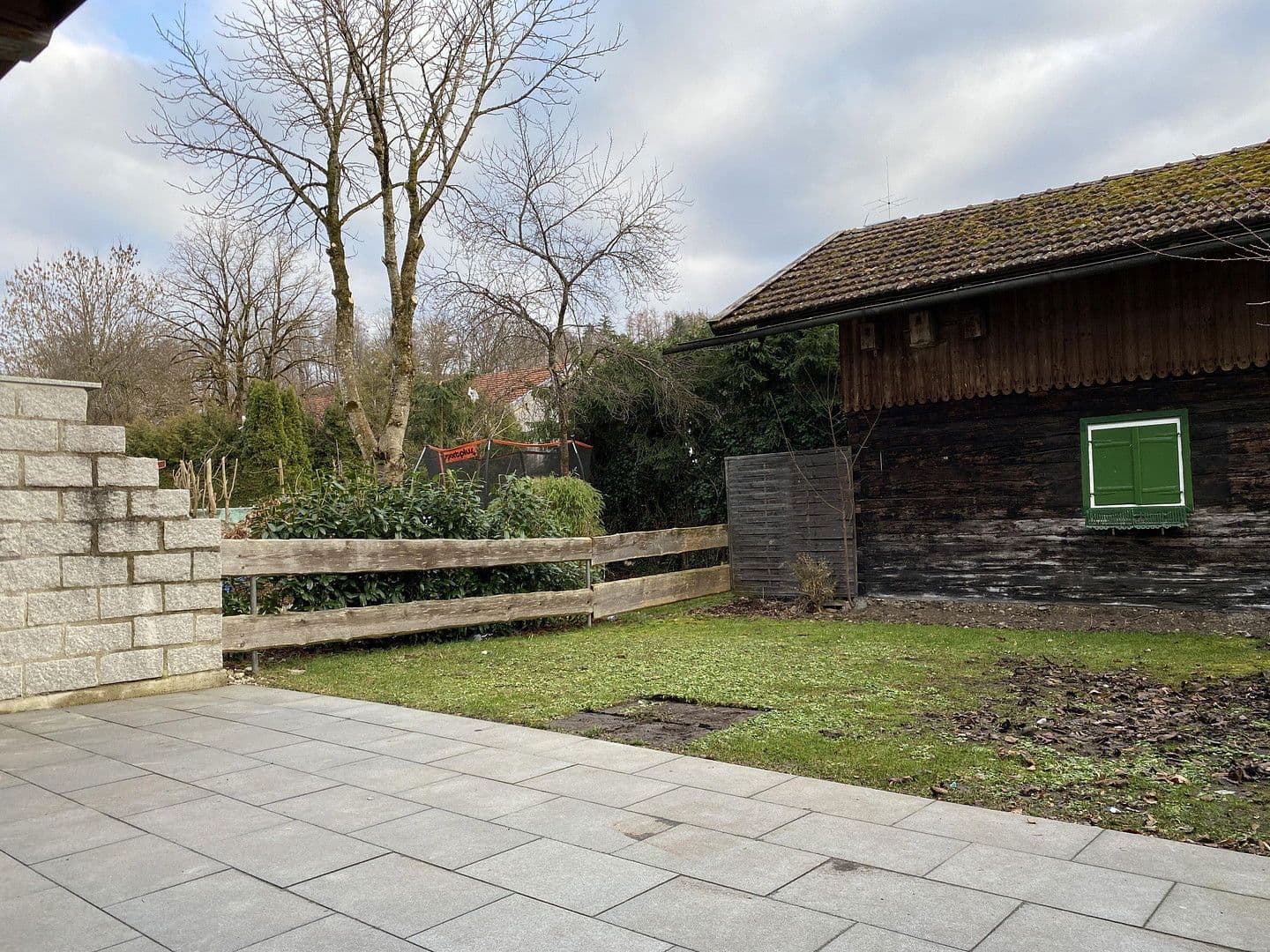 Pronájem bytu 3+1 75 m², Fraßhauser Straße 9b, Otterfing, Bavorsko Pronájem bytu 3+1 75 m², Fraßhauser Straße 9b, Otterfing, Bavorsko