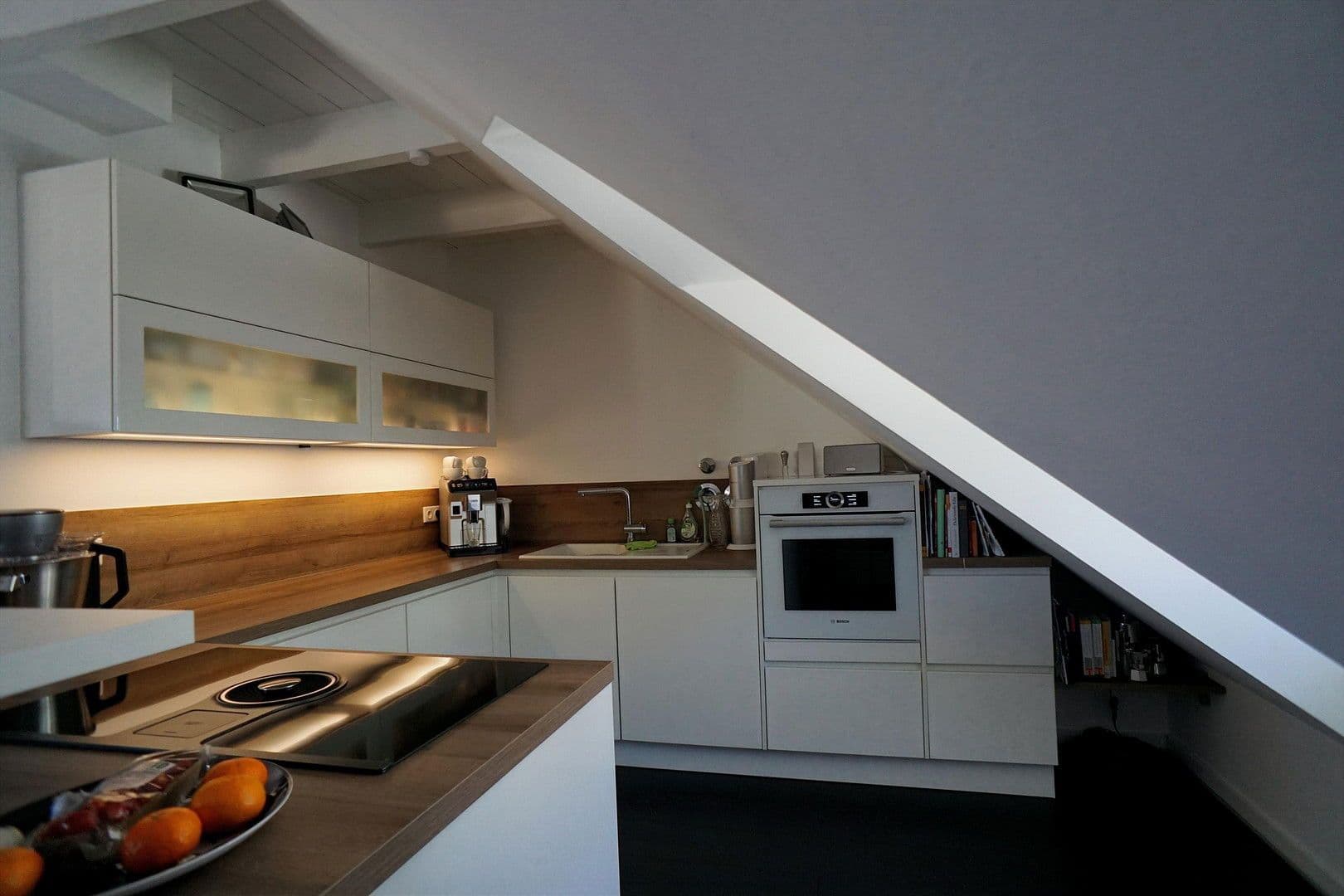 Pronájem bytu 2+kk 81 m², Graf-Lehndorff-Straße 9, München, Bavorsko Pronájem bytu 2+kk 81 m², Graf-Lehndorff-Straße 9, München, Bavorsko