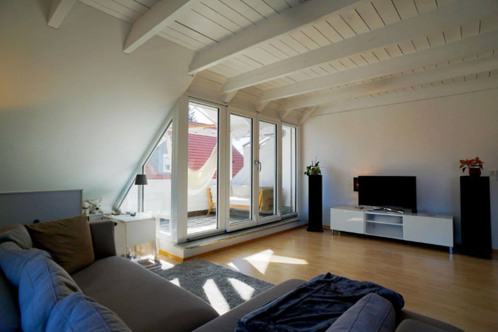 Pronájem bytu 2+kk 81 m², Graf-Lehndorff-Straße 9, München, Bavorsko Pronájem bytu 2+kk 81 m², Graf-Lehndorff-Straße 9, München, Bavorsko