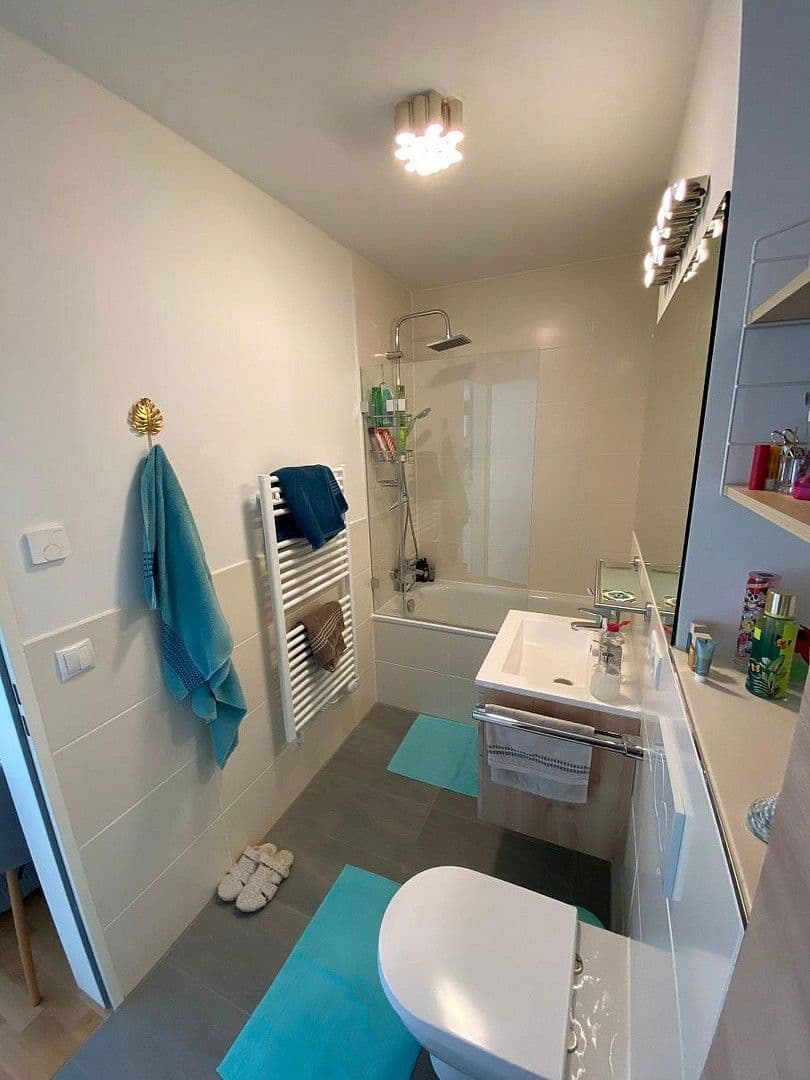 Prodej bytu 1+1 36 m², Constanze-Hallgarten-Straße 12, München, Bavorsko Prodej bytu 1+1 36 m², Constanze-Hallgarten-Straße 12, München, Bavorsko