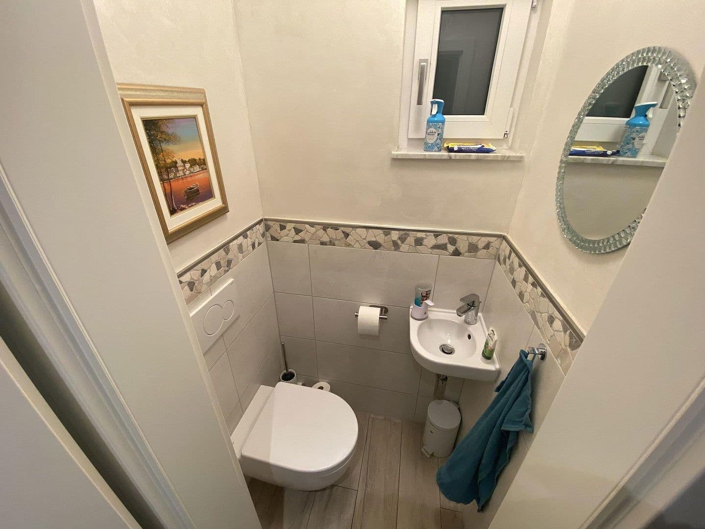 Prodej domu 120 m², pozemek 400 m², An der Schanzenbrücke 14, Duisburg, Severní Porýní-Vestfálsko Prodej domu 120 m², pozemek 400 m², An der Schanzenbrücke 14, Duisburg, Severní Porýní-Vestfálsko