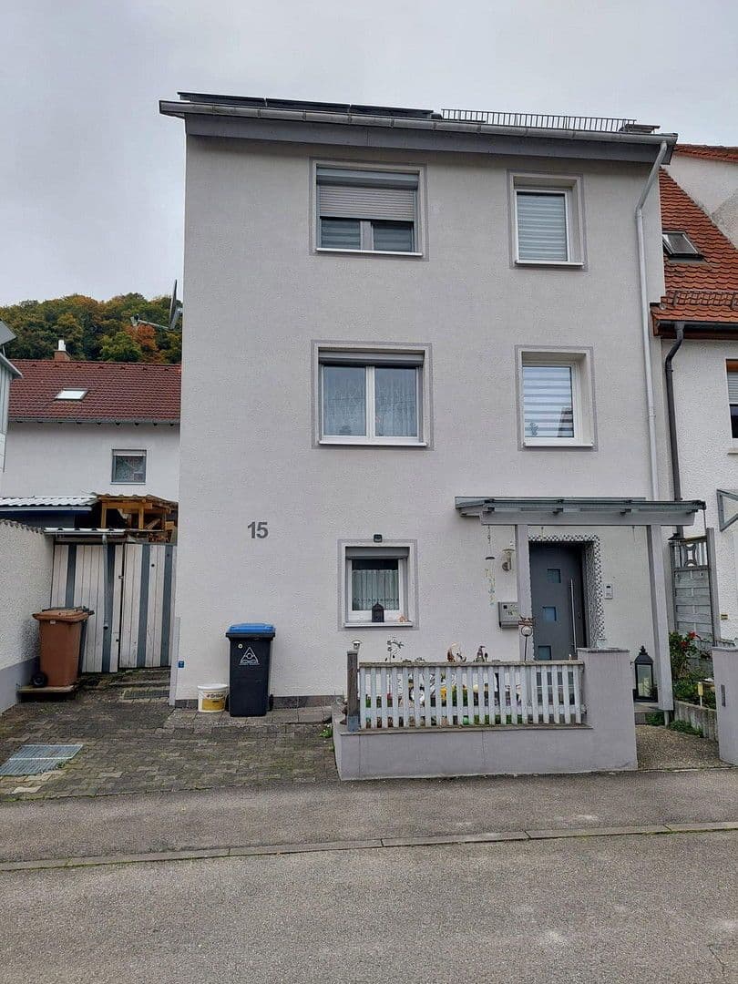 Prodej domu 135 m², pozemek 150 m², Heidenheim an der Brenz, Bádensko-Württembersko Prodej domu 135 m², pozemek 150 m², Heidenheim an der Brenz, Bádensko-Württembersko