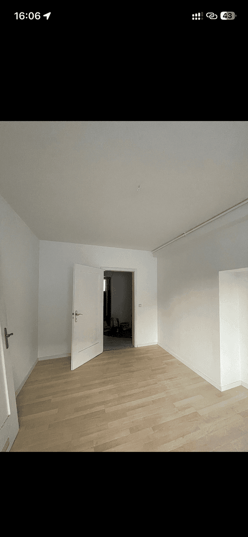 Pronájem bytu 4+1 92 m², Markomannenstrasse 27, Stuttgart, Bádensko-Württembersko Pronájem bytu 4+1 92 m², Markomannenstrasse 27, Stuttgart, Bádensko-Württembersko