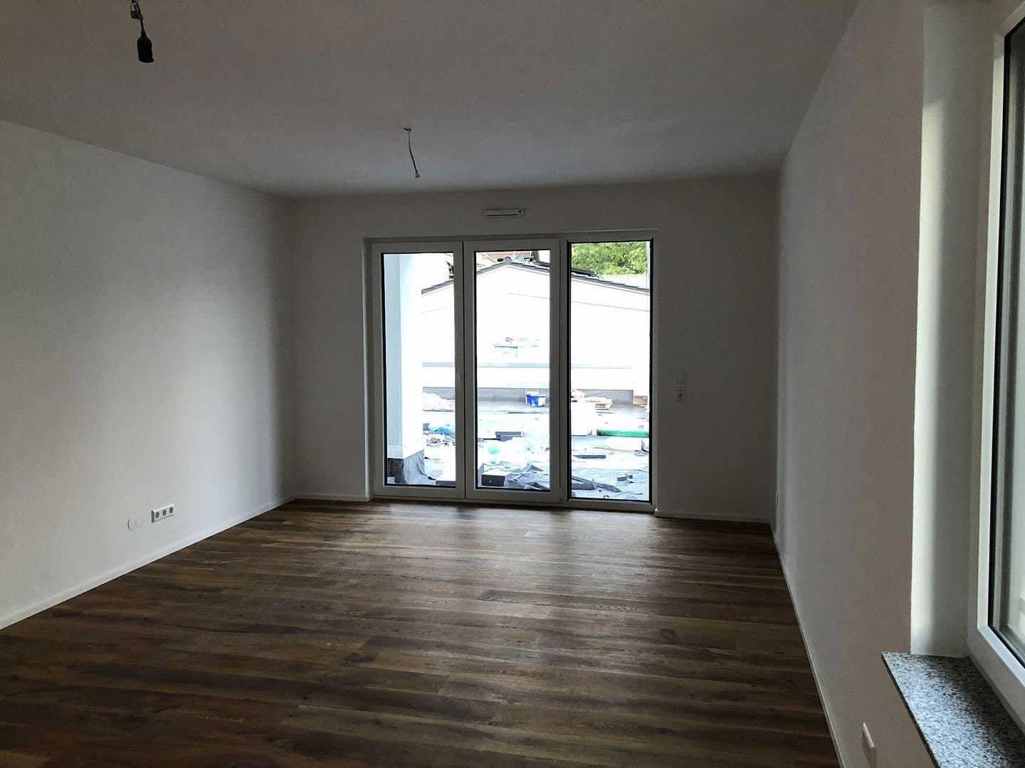 Pronájem bytu 3+1 92 m², Lörrach, Bádensko-Württembersko Pronájem bytu 3+1 92 m², Lörrach, Bádensko-Württembersko