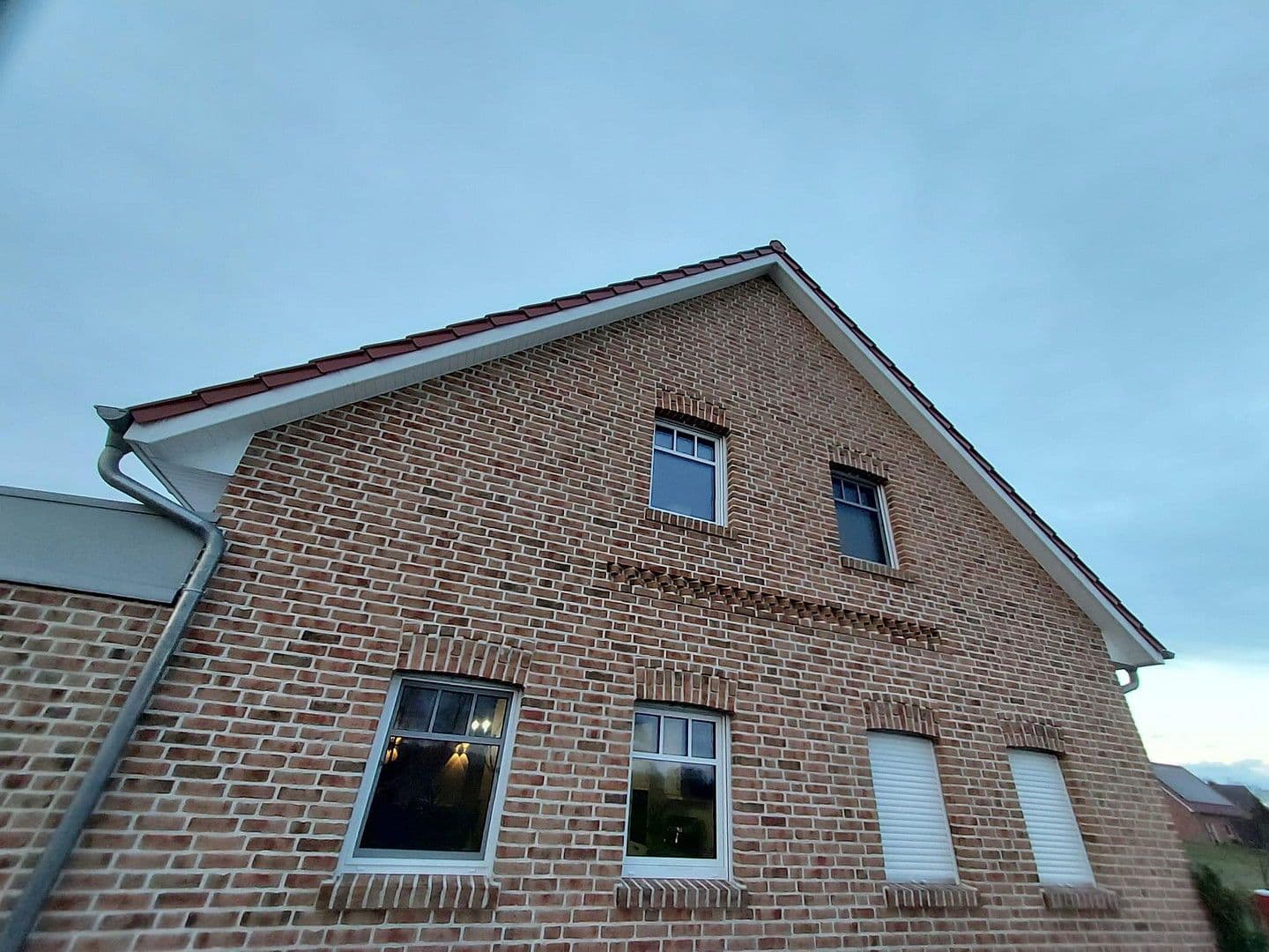 Prodej domu 160 m², pozemek 859 m², Dersum, Dolní Sasko Prodej domu 160 m², pozemek 859 m², Dersum, Dolní Sasko