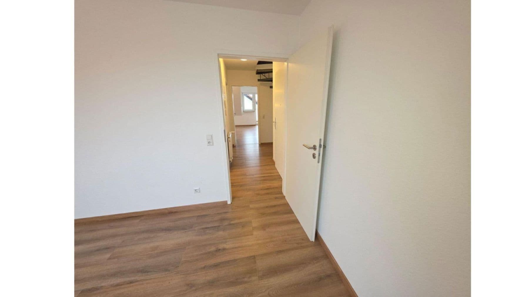 Prodej bytu 3+1 66 m², Landau in der Pfalz, Porýní-Falc Prodej bytu 3+1 66 m², Landau in der Pfalz, Porýní-Falc
