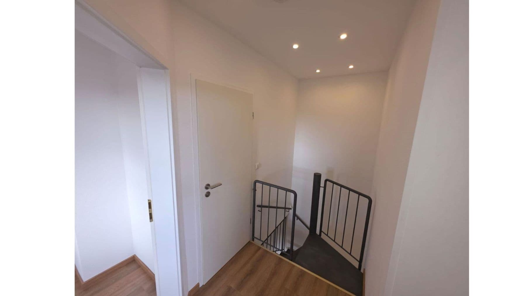 Prodej bytu 3+1 66 m², Landau in der Pfalz, Porýní-Falc Prodej bytu 3+1 66 m², Landau in der Pfalz, Porýní-Falc