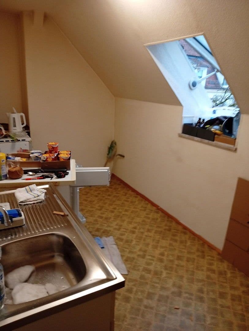 Pronájem bytu 2+1 35 m², Innere Uferstr. 6, Augsburg, Bavorsko Pronájem bytu 2+1 35 m², Innere Uferstr. 6, Augsburg, Bavorsko