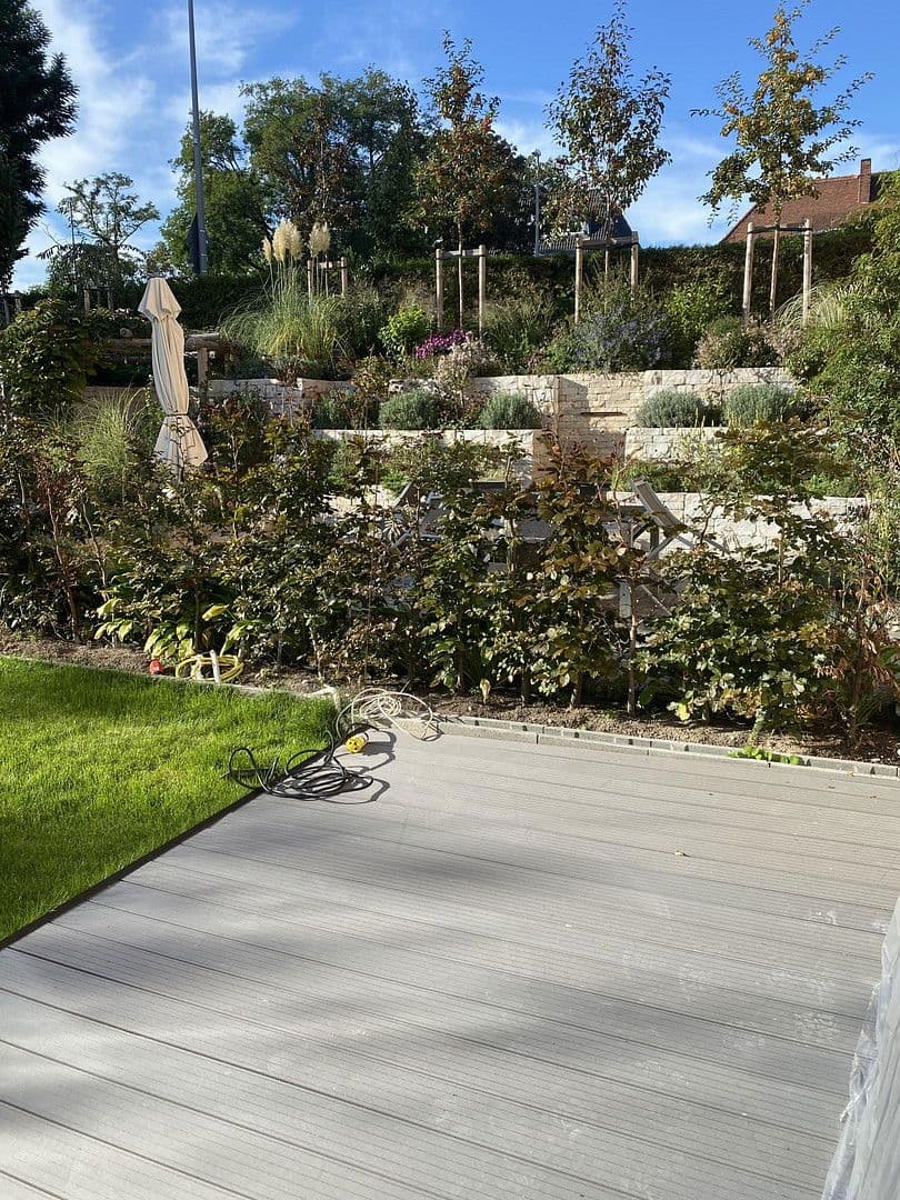 Prodej domu 175 m², pozemek 343 m², Berlin, Berlín Prodej domu 175 m², pozemek 343 m², Berlin, Berlín